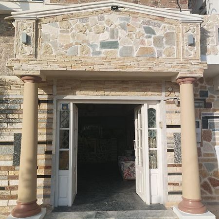 Petrakis Beach 레프킴미 외부 사진